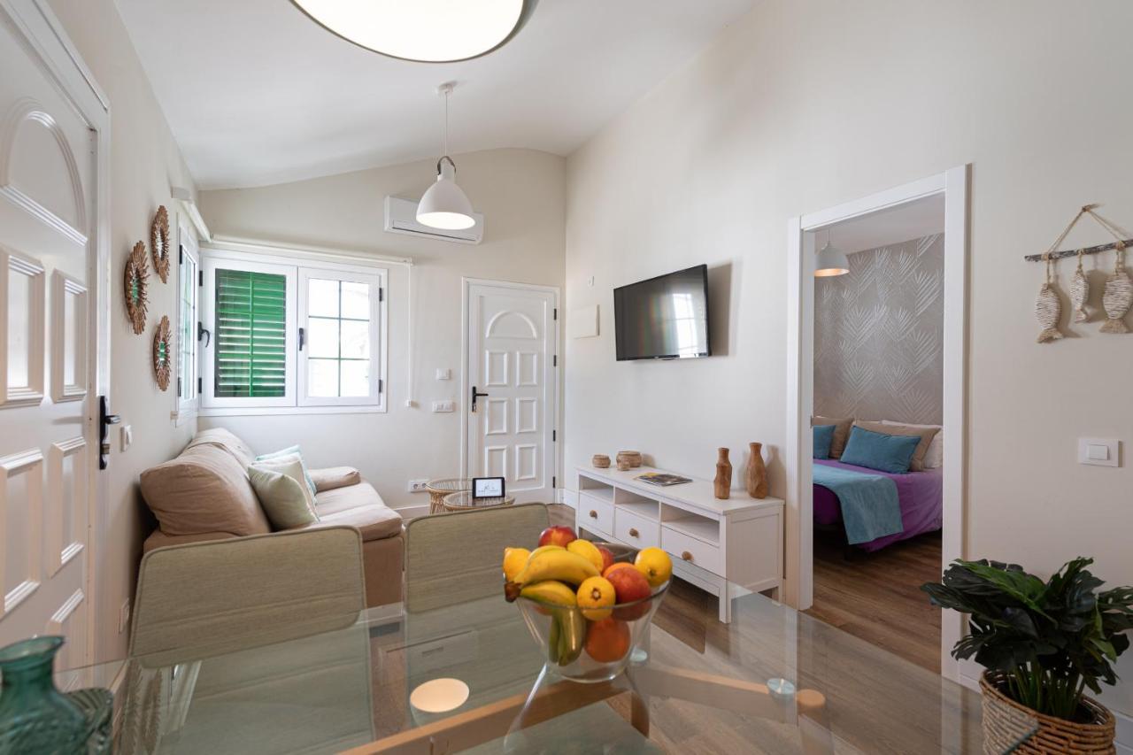 Homeforguest Modern And New Beachfront Apartment La Oliva Exterior photo